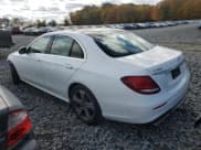 ✅ 2018 Mercedes-Benz E 300 • VIN: WDDZF4KB4JA299067 • Lot: 84564325. Wystawiony na Copart z przebiegiem 40 632 mil. Bezpłatny archiwum sprzedaży aukcyjnych z USA i szczegółowy raport historii pojazdu na DreamBid. Zdjęcie 2.