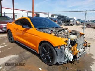 2021 Ford Mustang EcoBoost z VIN 1FA6P8TH3M5150334, wystawiony jako IAAI lot #43127034 z przebiegiem 81 475 mil mil oraz . Historia ofert i sprzedaży dostępna na DreamBid. Obrazek 1.