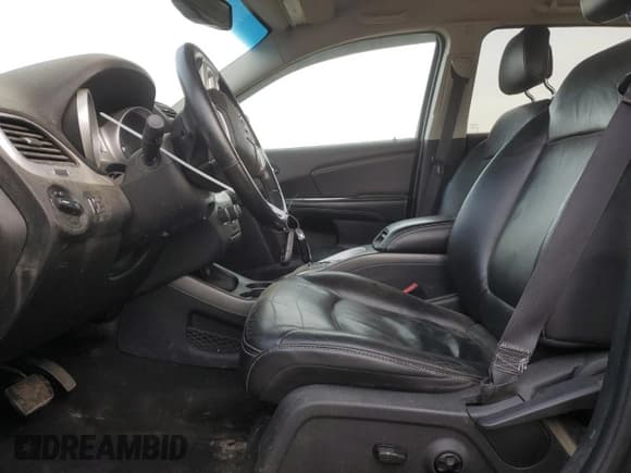 ✅ 2016 Dodge Journey R/T • VIN: 3C4PDDFG0GT221061 • Лот: 90380155. Опубликован ранее на Copart с пробегом 181 900 миль. Бесплатный доступ к архиву аукционных продаж из США и подробный отчёт об истории автомобиля на DreamBid. Изображение 7.