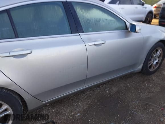 ✅ 2010 Acura TL • VIN: 19UUA8F20AA021126 • Lot: 43130171. Listed on IAAI with 68,932 mi. Free auction sales archive from the USA and detailed vehicle history report at DreamBid. Image 6.