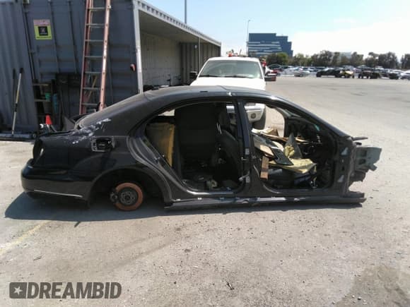 ✅ 2012 Mercedes-Benz S 550 • VIN: WDDNG7DB6CA426463 • Lot: 41505776. Wystawiony na IAAI z przebiegiem Nie podano. Bezpłatny archiwum sprzedaży aukcyjnych z USA i szczegółowy raport historii pojazdu na DreamBid. Zdjęcie 5.