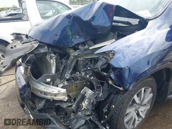 ✅ 2019 Honda Pilot EX-L • VIN: 5FNYF5H51KB038629 • Lot: 43342079. Listed on IAAI with 53,948 mi. Free auction sales archive from the USA and detailed vehicle history report at DreamBid. Image 17.