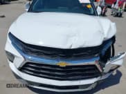 ✅ 2023 Chevrolet Blazer LT • VIN: 3GNKBJR47PS142130 • Lot: 42816017. Listed on IAAI with 29,633 mi. Free auction sales archive from the USA and detailed vehicle history report at DreamBid. Image 19.