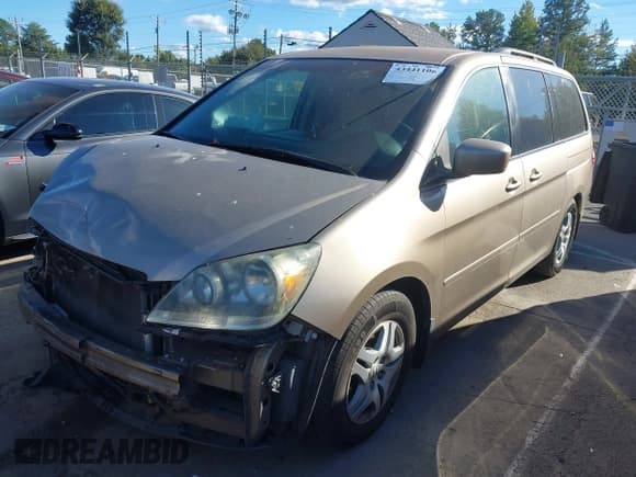 ✅ 2007 Honda Odyssey EX • VIN: 5FNRL38437B427272 • Lot: 43441106. Wystawiony na IAAI z przebiegiem 204 752 mil. Bezpłatny archiwum sprzedaży aukcyjnych z USA i szczegółowy raport historii pojazdu na DreamBid. Zdjęcie 2.