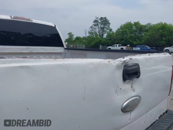 ✅ 2007 Ford F-150 STX • VIN: 1FTRX14W47FB90917 • Лот: 42503284. Опубликован ранее на IAAI с пробегом 182 156 миль. Бесплатный доступ к архиву аукционных продаж из США и подробный отчёт об истории автомобиля на DreamBid. Изображение 6.