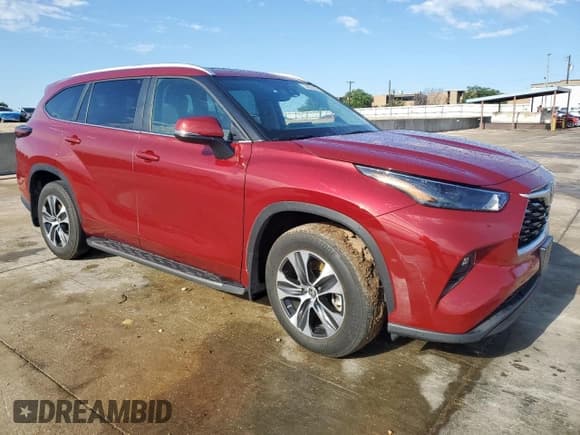 ✅ 2024 Toyota Highlander Hybrid XLE • VIN: 5TDKARAH5RS530196 • Лот: 54235555. Опубликован ранее на Copart с пробегом 15 230 миль. Бесплатный доступ к архиву аукционных продаж из США и подробный отчёт об истории автомобиля на DreamBid. Изображение 4.