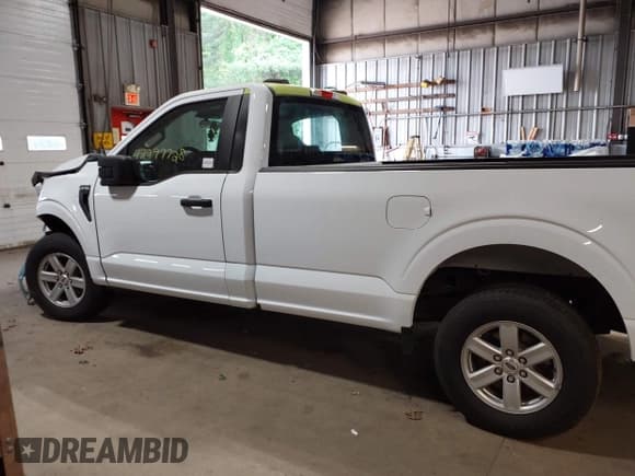 ✅ 2021 Ford F-150 XL • VIN: 1FTMF1CB6MKF13315 • Lot: 42297728. Wystawiony na IAAI z przebiegiem 74 450 mil. Bezpłatny archiwum sprzedaży aukcyjnych z USA i szczegółowy raport historii pojazdu na DreamBid. Zdjęcie 15.