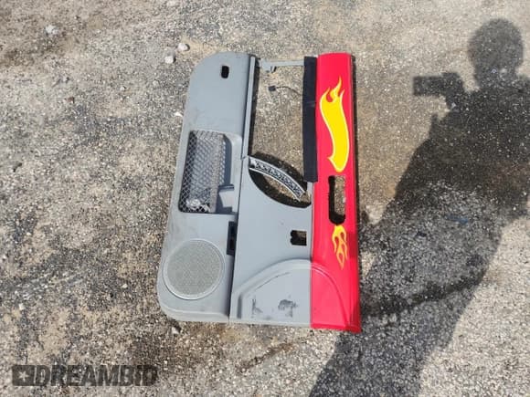 ✅ 2000 Volkswagen Beetle GLX • VIN: 3VWDD21C9YM430514 • Lot: 70367375. Wystawiony na Copart z przebiegiem 127 964 mil. Bezpłatny archiwum sprzedaży aukcyjnych z USA i szczegółowy raport historii pojazdu na DreamBid. Zdjęcie 12.