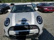 ✅ 2022 MINI Hardtop 4 Door Cooper S • VIN: WMW53DK08N2P67489 • Lot: 66944235. Wystawiony na Copart z przebiegiem 73 328 mil. Bezpłatny archiwum sprzedaży aukcyjnych z USA i szczegółowy raport historii pojazdu na DreamBid. Zdjęcie 13.
