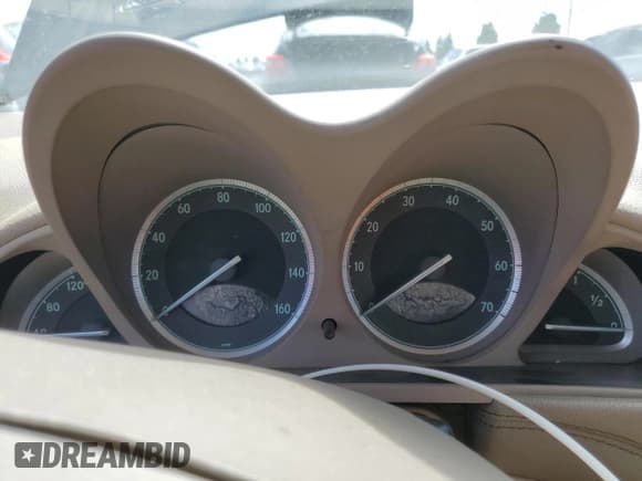 ✅ 2004 Mercedes-Benz SL 500 • VIN: WDBSK75F14F076014 • Lot: 81742515. Listed on Copart with Not provided. Free auction sales archive from the USA and detailed vehicle history report at DreamBid. Image 9.