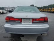 ✅ 2001 Honda Accord LX • VIN: 1HGCG16451A065626 • Lot: 59731685. Wystawiony na Copart z przebiegiem 200 880 mil. Bezpłatny archiwum sprzedaży aukcyjnych z USA i szczegółowy raport historii pojazdu na DreamBid. Zdjęcie 6.
