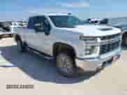 2020 Chevrolet Silverado 2500HD LT z VIN 1GC1YNEY7LF301858, wystawiony jako IAAI lot #42650174 z przebiegiem 107 523 mil mil oraz . Historia ofert i sprzedaży dostępna na DreamBid. Obrazek 1.