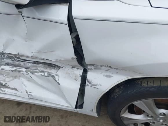 ✅ 2013 Hyundai Elantra GS • VIN: KMHDH6AEXDU012092 • Lot: 41554444. Listed on IAAI with 117,504 mi. Free auction sales archive from the USA and detailed vehicle history report at DreamBid. Image 13.