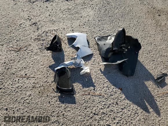 ✅ 2018 Hyundai Accent SE • VIN: 3KPC24A30JE018384 • Лот: 72956094. Опубликован ранее на Copart с пробегом 103 031 миль. Бесплатный доступ к архиву аукционных продаж из США и подробный отчёт об истории автомобиля на DreamBid. Изображение 14.