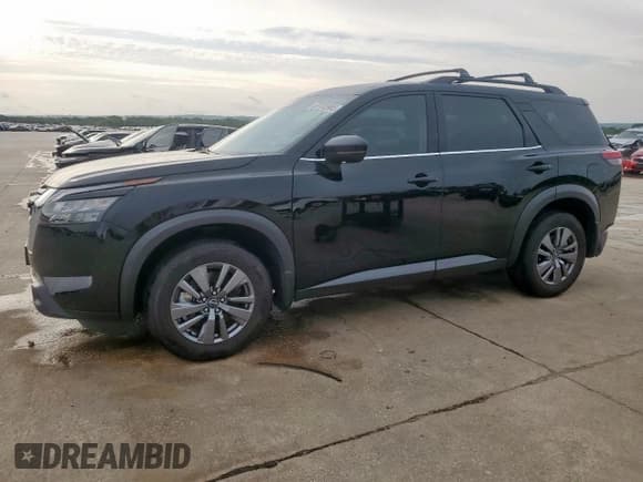 ✅ 2024 Nissan Pathfinder SV • VIN: 5N1DR3BA0RC293551 • Lot: 57755965. Listed on Copart with 4,795 mi. Free auction sales archive from the USA and detailed vehicle history report at DreamBid. Image 1.