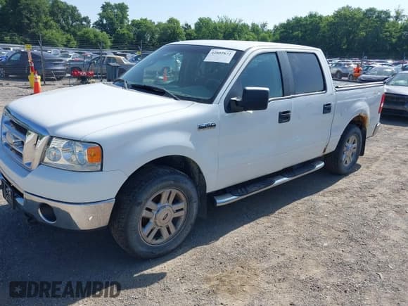 ✅ 2008 Ford F-150 XLT • VIN: 1FTPW14V28FB51861 • Lot: 42802872. Wystawiony na IAAI z przebiegiem 183 092 mil. Bezpłatny archiwum sprzedaży aukcyjnych z USA i szczegółowy raport historii pojazdu na DreamBid. Zdjęcie 17.