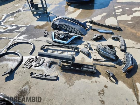 ✅ 2023 Nissan Rogue SL • VIN: 5N1BT3CA6PC832405 • Lot: 85567055. Wystawiony na Copart z przebiegiem 50 564 mil. Bezpłatny archiwum sprzedaży aukcyjnych z USA i szczegółowy raport historii pojazdu na DreamBid. Zdjęcie 13.