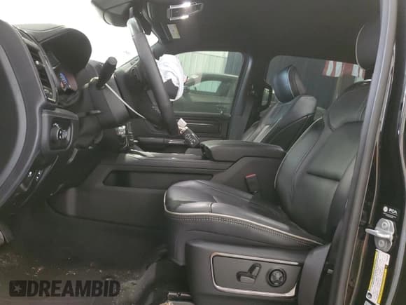 ✅ 2022 Ram 1500 Limited • VIN: 1C6RREHM7NN232145 • Lot: 61170563. Wystawiony na Copart z przebiegiem 25 321 mil. Bezpłatny archiwum sprzedaży aukcyjnych z USA i szczegółowy raport historii pojazdu na DreamBid. Zdjęcie 7.