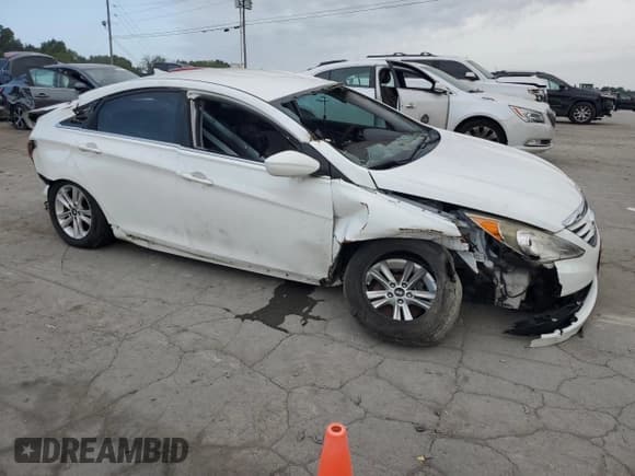 ✅ 2014 Hyundai Sonata GLS • VIN: 5NPEB4AC9EH894669 • Lot: 63204984. Listed on Copart with 110,028 mi. Free auction sales archive from the USA and detailed vehicle history report at DreamBid. Image 4.