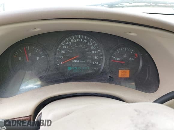 ✅ 2002 Chevrolet Impala • VIN: 2G1WF52E429195505 • Lot: 42750823. Wystawiony na IAAI z przebiegiem 148 947 mil. Bezpłatny archiwum sprzedaży aukcyjnych z USA i szczegółowy raport historii pojazdu na DreamBid. Zdjęcie 7.