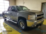 ✅ 2009 Chevrolet Silverado 2500HD LT • VIN: 1GCHK59K59E138762 • Лот: 85132365. Опубликован ранее на Copart с пробегом 319 356 миль. Бесплатный доступ к архиву аукционных продаж из США и подробный отчёт об истории автомобиля на DreamBid. Изображение 4.