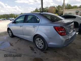 2018 Chevrolet Sonic LS с VIN 1G1JB5SH4J4111913, выставлен на аукционе Copart как лот 69295464 с пробегом 105 847 миль миль и Списание • Salvage title. История ставок и продаж доступна на DreamBid. Изображение 2.