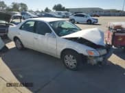 ✅ 2001 Toyota Camry CE • VIN: 4T1BG22K11U813576 • Лот: 87068715. Опубликован ранее на Copart с пробегом 172 397 миль. Бесплатный доступ к архиву аукционных продаж из США и подробный отчёт об истории автомобиля на DreamBid. Изображение 4.