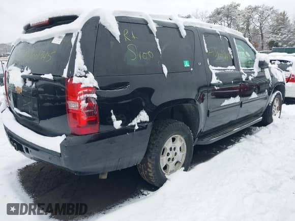 2014 Chevrolet Suburban LT с VIN 1GNSKJE72ER188402, выставлен на аукционе IAAI как лот 41529767 с пробегом Не указан миль и . История ставок и продаж доступна на DreamBid. Изображение 4.