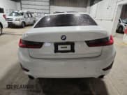✅ 2021 BMW 3 Series 330i xDrive • VIN: WBA5R7C00MFK50466 • Лот: 82530265. Опубликован ранее на Copart с пробегом Не указан. Бесплатный доступ к архиву аукционных продаж из США и подробный отчёт об истории автомобиля на DreamBid. Изображение 6.