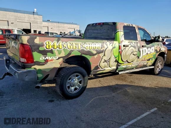 ✅ 2017 Ram 2500 Tradesman • VIN: 3C6UR5HJ9HG598458 • Lot: 94797225. Listed on Copart with 88,256 mi. Free auction sales archive from the USA and detailed vehicle history report at DreamBid. Image 3.