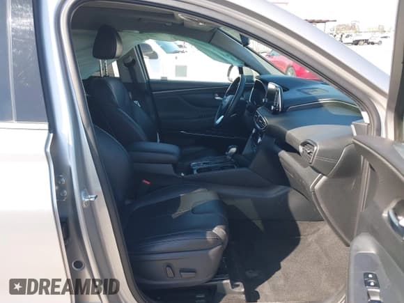 ✅ 2020 Hyundai Santa Fe Limited • VIN: 5NMS5CAA0LH186839 • Лот: 41981573. Опубликован ранее на IAAI с пробегом 68 751 миль. Бесплатный доступ к архиву аукционных продаж из США и подробный отчёт об истории автомобиля на DreamBid. Изображение 5.