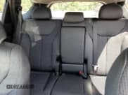 ✅ 2023 Hyundai Santa Fe SE • VIN: 5NMS1DAJ8PH560735 • Lot: 68517764. Wystawiony na Copart z przebiegiem 6 454 mil. Bezpłatny archiwum sprzedaży aukcyjnych z USA i szczegółowy raport historii pojazdu na DreamBid. Zdjęcie 10.