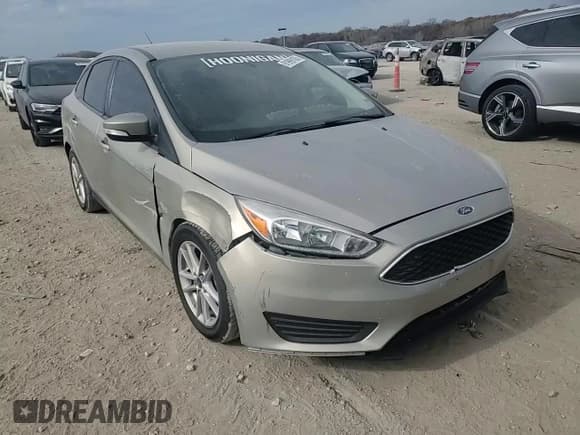 ✅ 2015 Ford Focus SE • VIN: 1FADP3F2XFL211503 • Lot: 91999105. Listed on Copart with 209,085 mi. Free auction sales archive from the USA and detailed vehicle history report at DreamBid. Image 13.