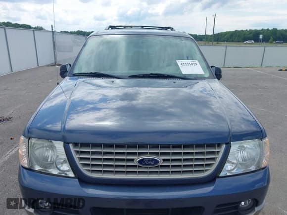 ✅ 2004 Ford Explorer Eddie Bauer • VIN: 1FMZU74K94UB41661 • Lot: 42221029. Listed on IAAI with 169,758 mi. Free auction sales archive from the USA and detailed vehicle history report at DreamBid. Image 6.