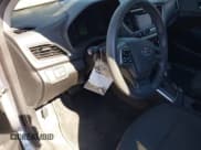 ✅ 2019 Hyundai Accent SE • VIN: 3KPC24A30KE040581 • Лот: 41089574. Опубликован ранее на IAAI с пробегом 61 804 миль. Бесплатный доступ к архиву аукционных продаж из США и подробный отчёт об истории автомобиля на DreamBid. Изображение 18.