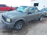 ✅ 2005 Ford Ranger XL • VIN: 1FTYR14U85PA26324 • Lot: 42572235. Wystawiony na IAAI z przebiegiem Nie podano. Bezpłatny archiwum sprzedaży aukcyjnych z USA i szczegółowy raport historii pojazdu na DreamBid. Zdjęcie 2.