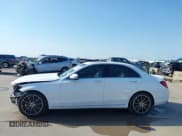 ✅ 2020 Mercedes-Benz C 300 • VIN: WDDWF8DB9LR558941 • Lot: 42706308. Listed on IAAI with 25,486 mi. Free auction sales archive from the USA and detailed vehicle history report at DreamBid. Image 15.