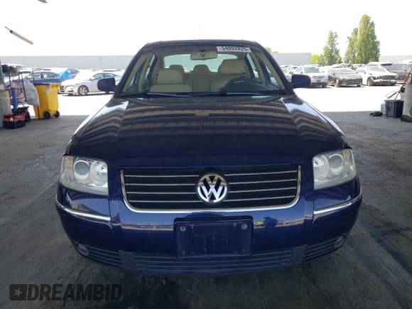 ✅ 2004 Volkswagen Passat GLX • VIN: WVWRH63B94P150234 • Lot: 54092825. Wystawiony na Copart z przebiegiem 89 149 mil. Bezpłatny archiwum sprzedaży aukcyjnych z USA i szczegółowy raport historii pojazdu na DreamBid. Zdjęcie 5.