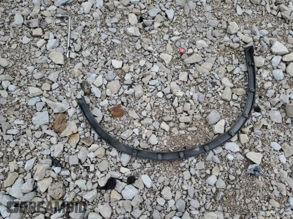 ✅ 2019 Dodge Durango GT Plus • VIN: 1C4RDJDG3KC557124 • Лот: 81553395. Опубликован ранее на Copart с пробегом 123 589 миль. Бесплатный доступ к архиву аукционных продаж из США и подробный отчёт об истории автомобиля на DreamBid. Изображение 13.