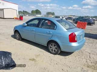 2009 Hyundai Accent Auto GLS z VIN KMHCN46C09U335042, wystawiony jako IAAI lot #43110238 z przebiegiem 140 442 mil mil oraz . Historia ofert i sprzedaży dostępna na DreamBid. Obrazek 3.