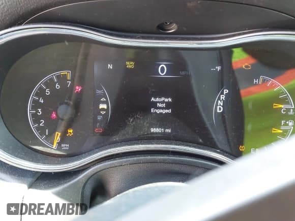 ✅ 2019 Jeep Grand Cherokee Upland • VIN: 1C4RJFAG4KC621150 • Lot: 41782333. Listed on IAAI with 98,801 mi. Free auction sales archive from the USA and detailed vehicle history report at DreamBid. Image 7.