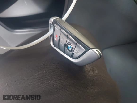 ✅ 2017 BMW 5 Series 540i xDrive • VIN: WBAJE7C30HG889029 • Lot: 43769608. Listed on IAAI with 43,630 mi. Free auction sales archive from the USA and detailed vehicle history report at DreamBid. Image 11.