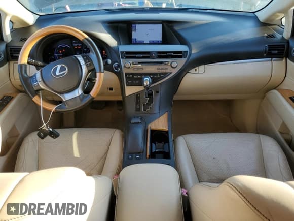 ✅ 2014 Lexus RX 450h • VIN: JTJZB1BA3E2009801 • Lot: 90126195. Wystawiony na Copart z przebiegiem 145 486 mil. Bezpłatny archiwum sprzedaży aukcyjnych z USA i szczegółowy raport historii pojazdu na DreamBid. Zdjęcie 8.