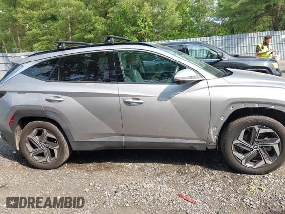 ✅ 2022 Hyundai Tucson Limited • VIN: KM8JFDA20NU065999 • Lot: 42382379. Wystawiony na IAAI z przebiegiem 22 534 mil. Bezpłatny archiwum sprzedaży aukcyjnych z USA i szczegółowy raport historii pojazdu na DreamBid. Zdjęcie 13.