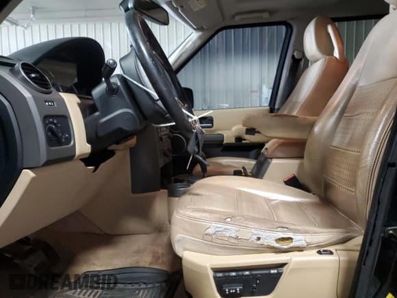 ✅ 2007 Land Rover LR3 HSE • VIN: SALAG25407A421463 • Lot: 57269135. Listed on Copart with 224,106 mi. Free auction sales archive from the USA and detailed vehicle history report at DreamBid. Image 7.