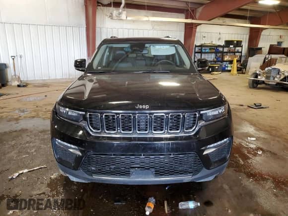 2022 Jeep Grand Cherokee Limited with VIN 1C4RJHBG2N8558292, listed as a Copart auction lot 68100935 with Not provided miles and Clean title. Bid and sale history available at DreamBid. Image 5.