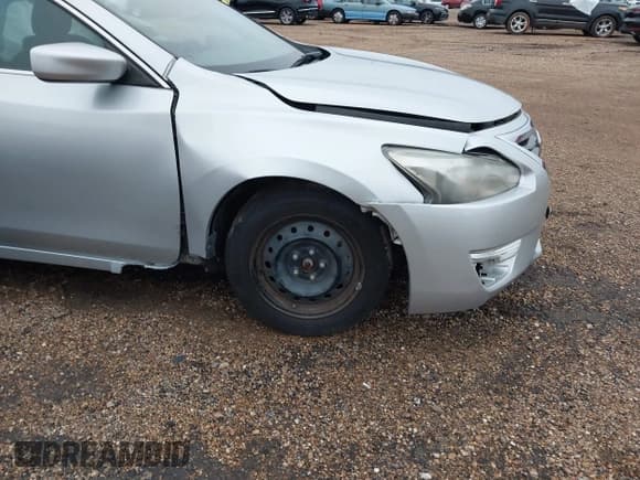 ✅ 2013 Nissan Altima SL • VIN: 1N4AL3AP2DC264193 • Лот: 43512693. Опубликован ранее на IAAI с пробегом 139 545 миль. Бесплатный доступ к архиву аукционных продаж из США и подробный отчёт об истории автомобиля на DreamBid. Изображение 19.