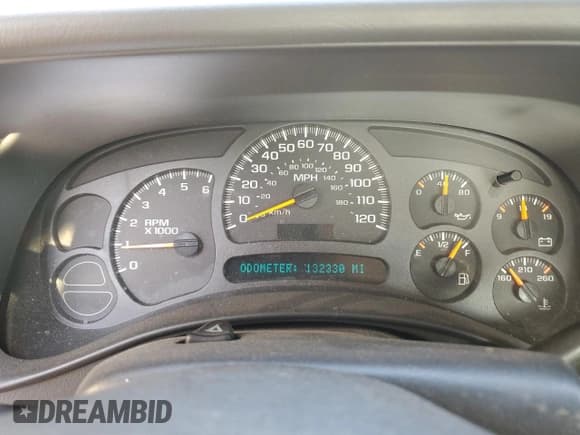 ✅ 2004 Chevrolet Silverado 1500 LS • VIN: 2GCEC19V841152992 • Лот: 75424224. Опубликован ранее на Copart с пробегом 132 330 миль. Бесплатный доступ к архиву аукционных продаж из США и подробный отчёт об истории автомобиля на DreamBid. Изображение 9.