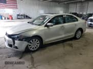 ✅ 2011 Volkswagen Jetta SE • VIN: 3VWDZ7AJ0BM338079 • Lot: 58900585. Listed on Copart with 165,055 mi. Free auction sales archive from the USA and detailed vehicle history report at DreamBid. Image 1.