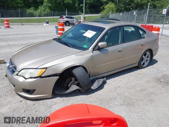 ✅ 2008 Subaru Legacy Special • VIN: 4S3BL616X87211196 • Лот: 42395176. Опубликован ранее на IAAI с пробегом 189 170 миль. Бесплатный доступ к архиву аукционных продаж из США и подробный отчёт об истории автомобиля на DreamBid. Изображение 17.